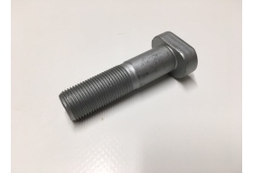 MAN L2000 WHEEL STUD REAR