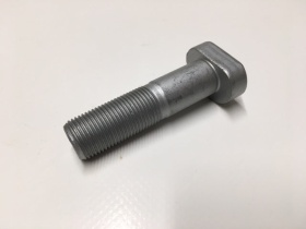 MAN L2000 WHEEL STUD REAR